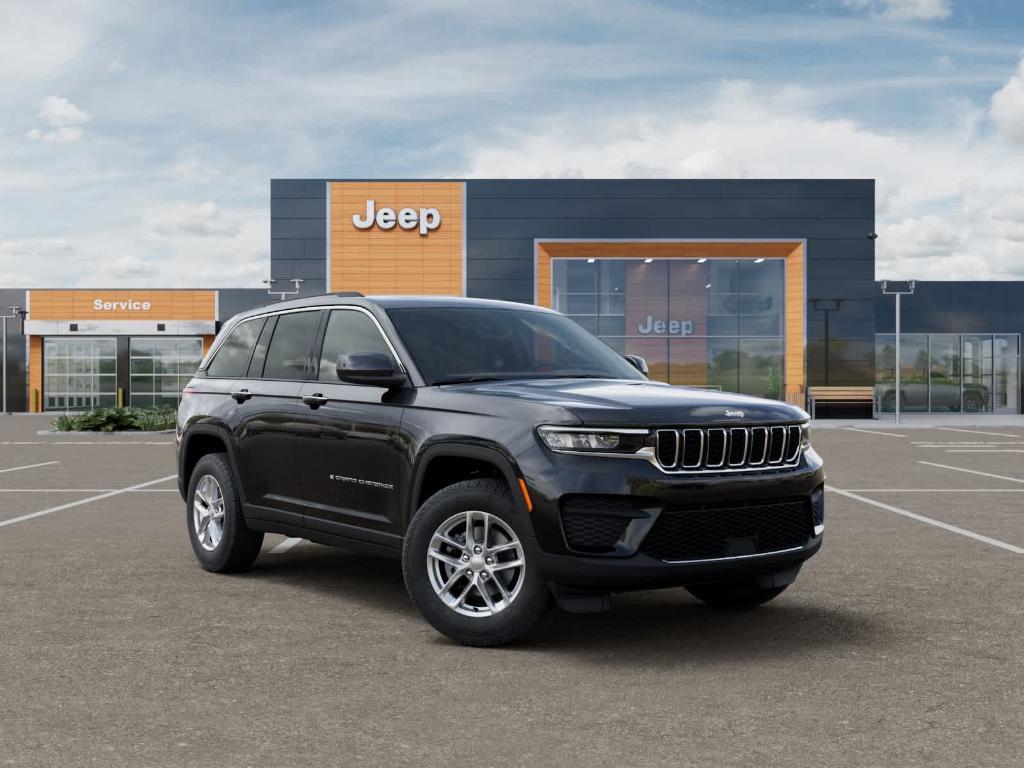new 2025 Jeep Grand Cherokee car, priced at $35,675