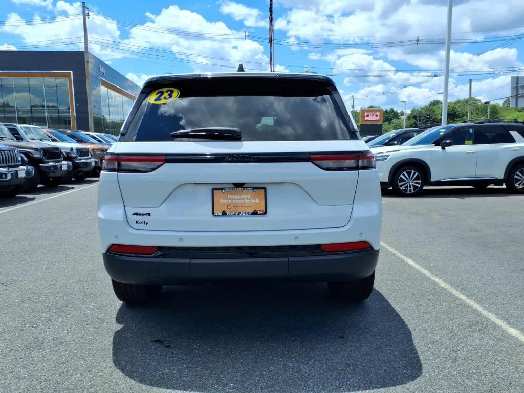 used 2023 Jeep Grand Cherokee car, priced at $34,639