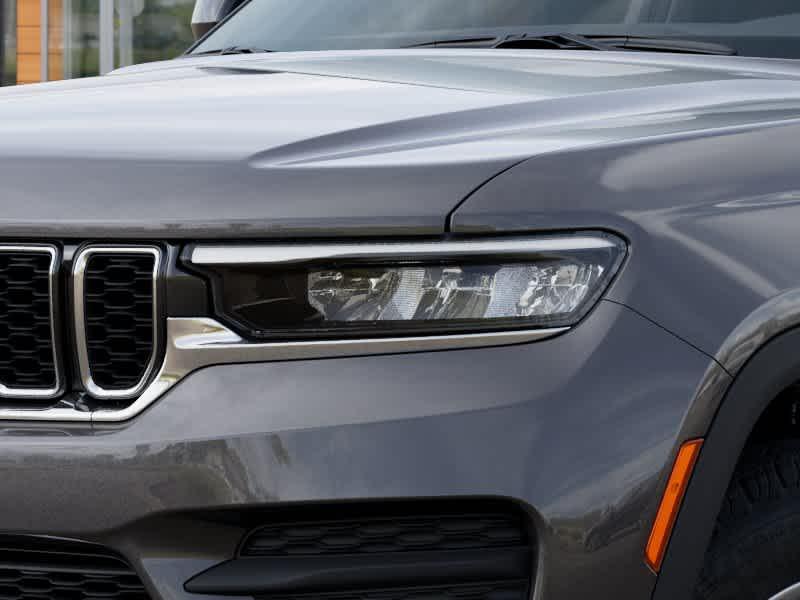 new 2025 Jeep Grand Cherokee car, priced at $35,675