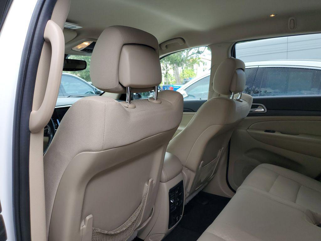 used 2022 Jeep Grand Cherokee car, priced at $21,634