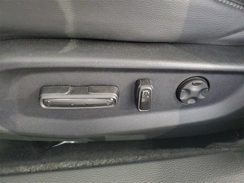 used 2021 Honda Accord Hybrid car, priced at $18,899