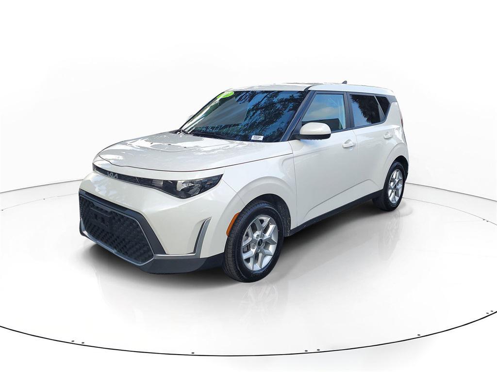 used 2024 Kia Soul car, priced at $14,200