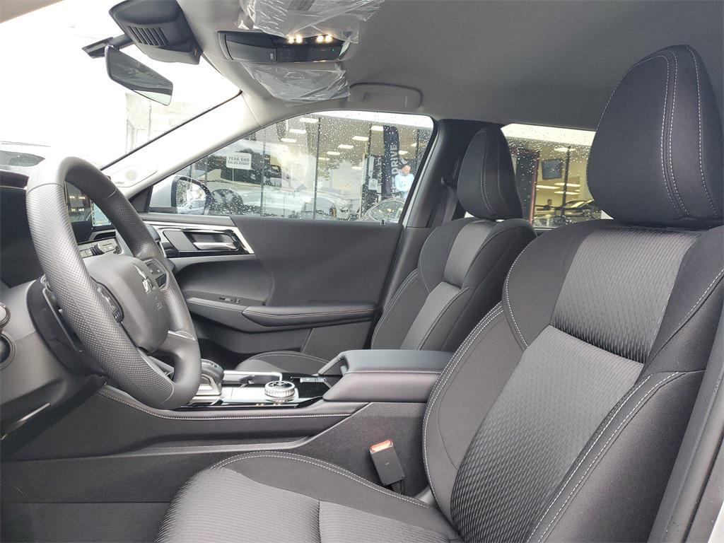 new 2026 Mitsubishi Outlander car, priced at $32,240