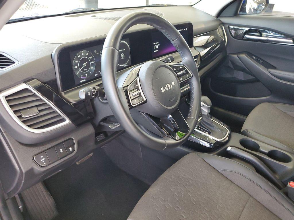 used 2024 Kia Seltos car, priced at $20,247