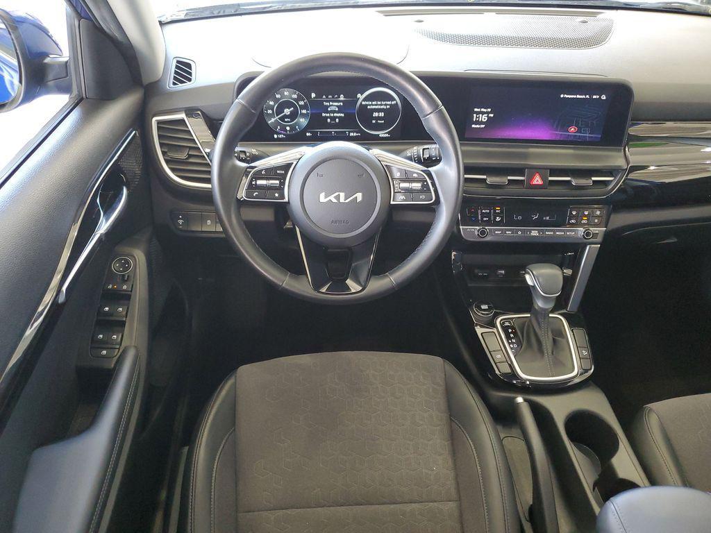 used 2024 Kia Seltos car, priced at $20,247