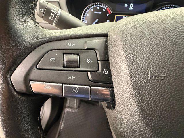 used 2023 Cadillac XT4 car, priced at $22,499