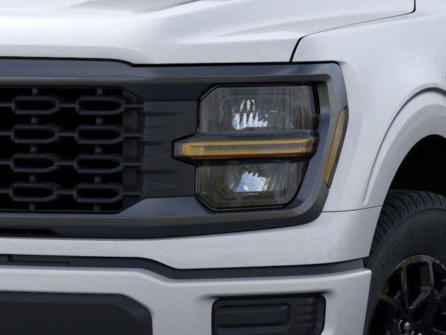 new 2025 Ford F-150 car, priced at $40,011