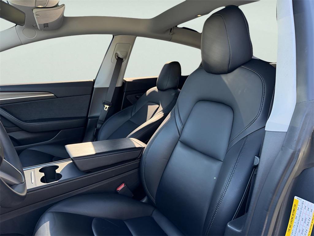 used 2021 Tesla Model 3 car, priced at $23,895