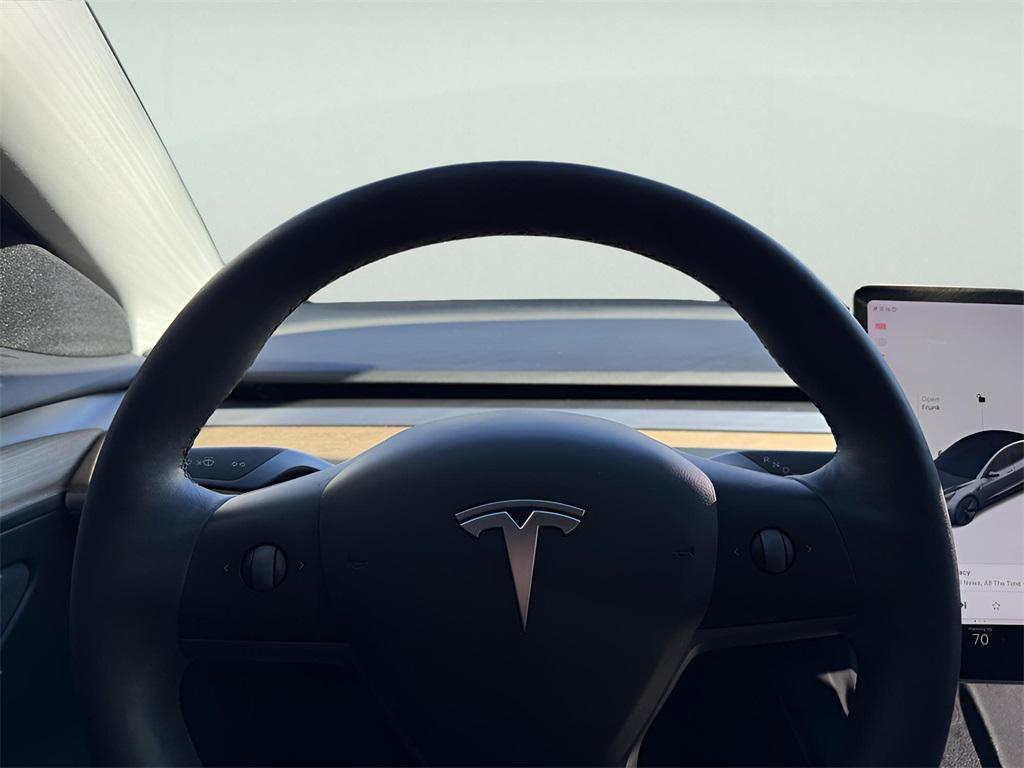 used 2021 Tesla Model 3 car, priced at $23,895