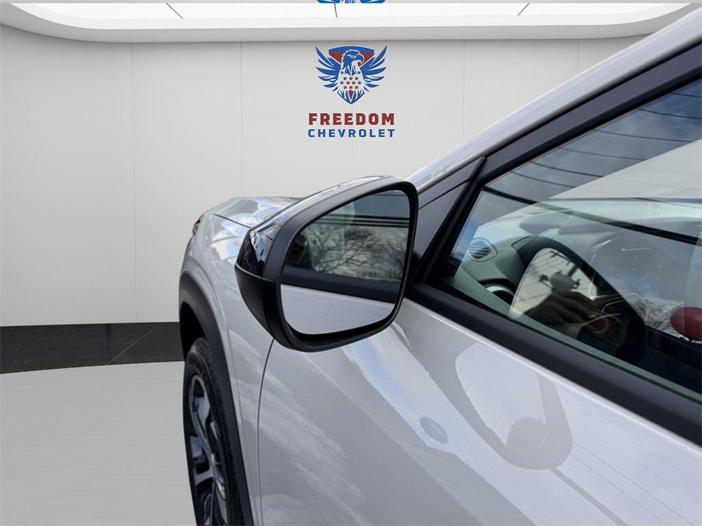 new 2026 Chevrolet Trax car, priced at $25,395