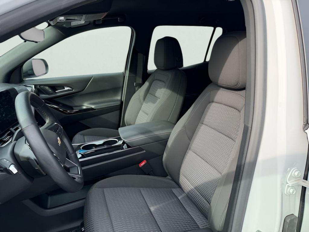 used 2025 Chevrolet Equinox car, priced at $23,995