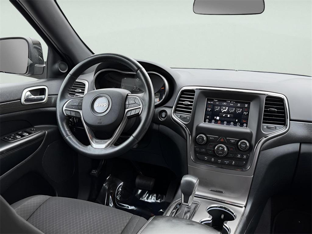 used 2018 Jeep Grand Cherokee car, priced at $14,565