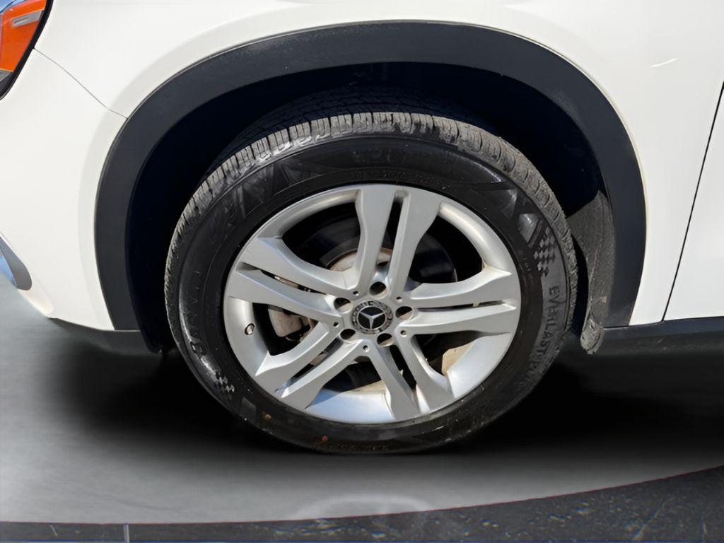 used 2020 Mercedes-Benz GLA 250 car, priced at $17,995