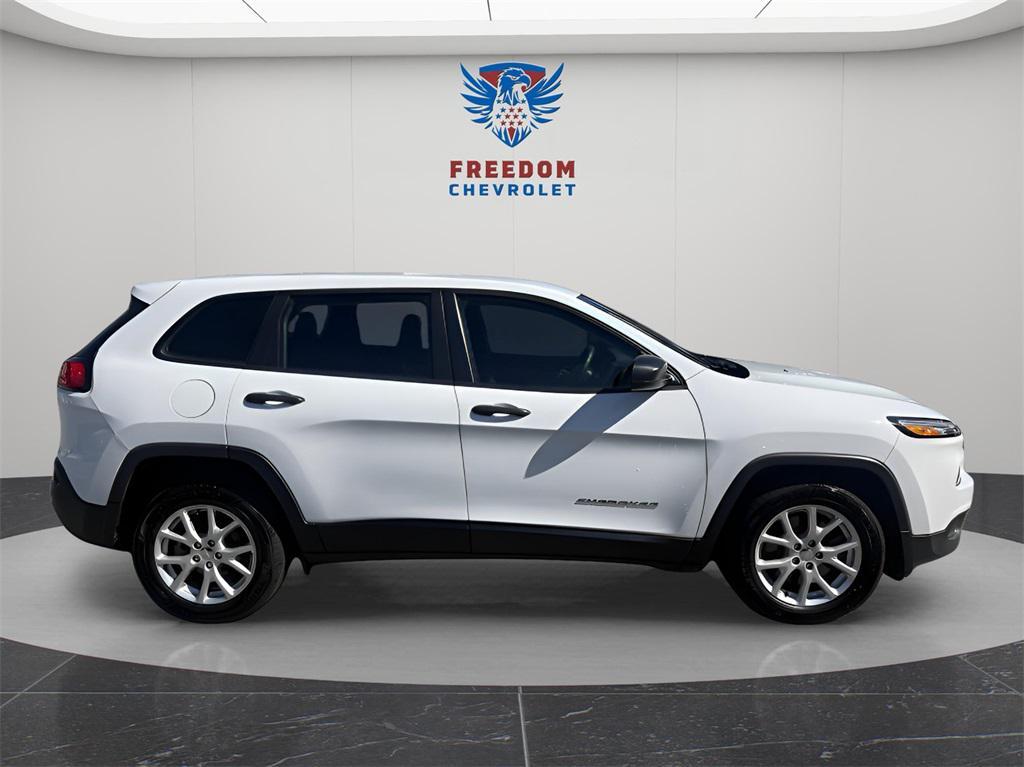 used 2017 Jeep Cherokee car, priced at $7,685