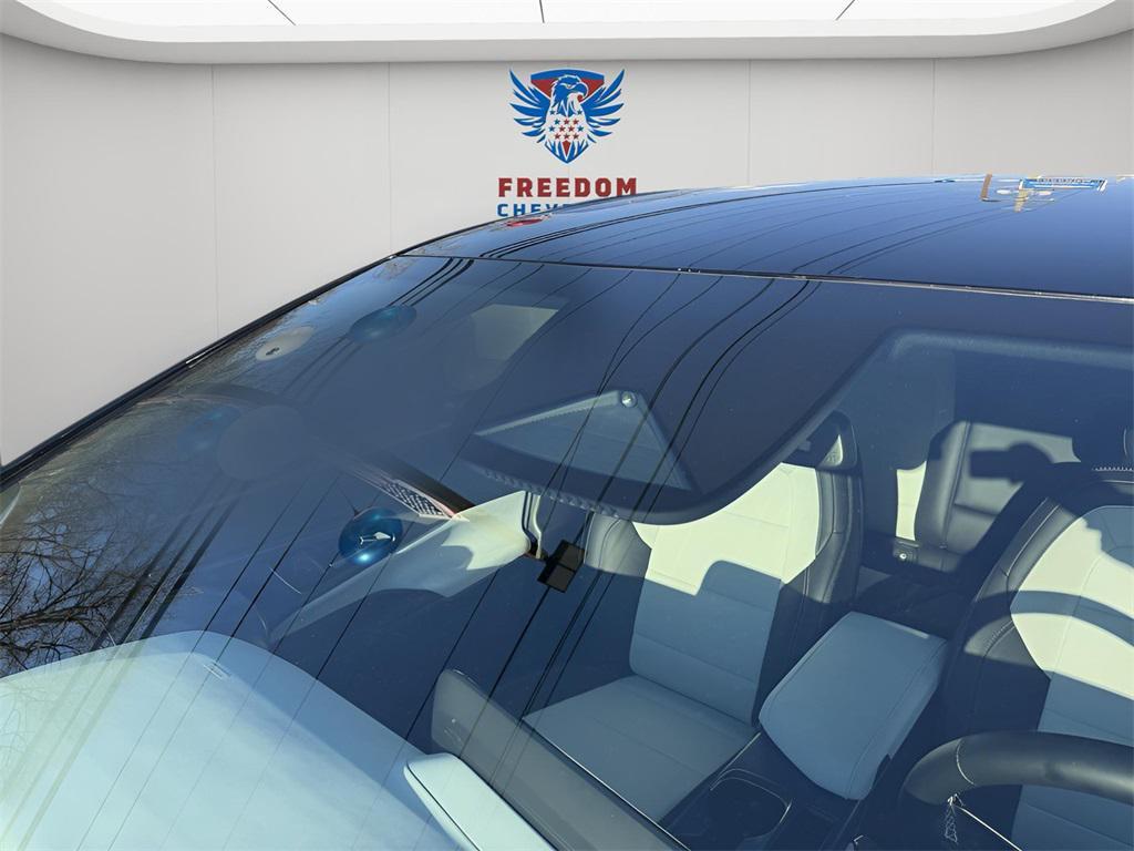 used 2025 Chevrolet Equinox EV car, priced at $23,295