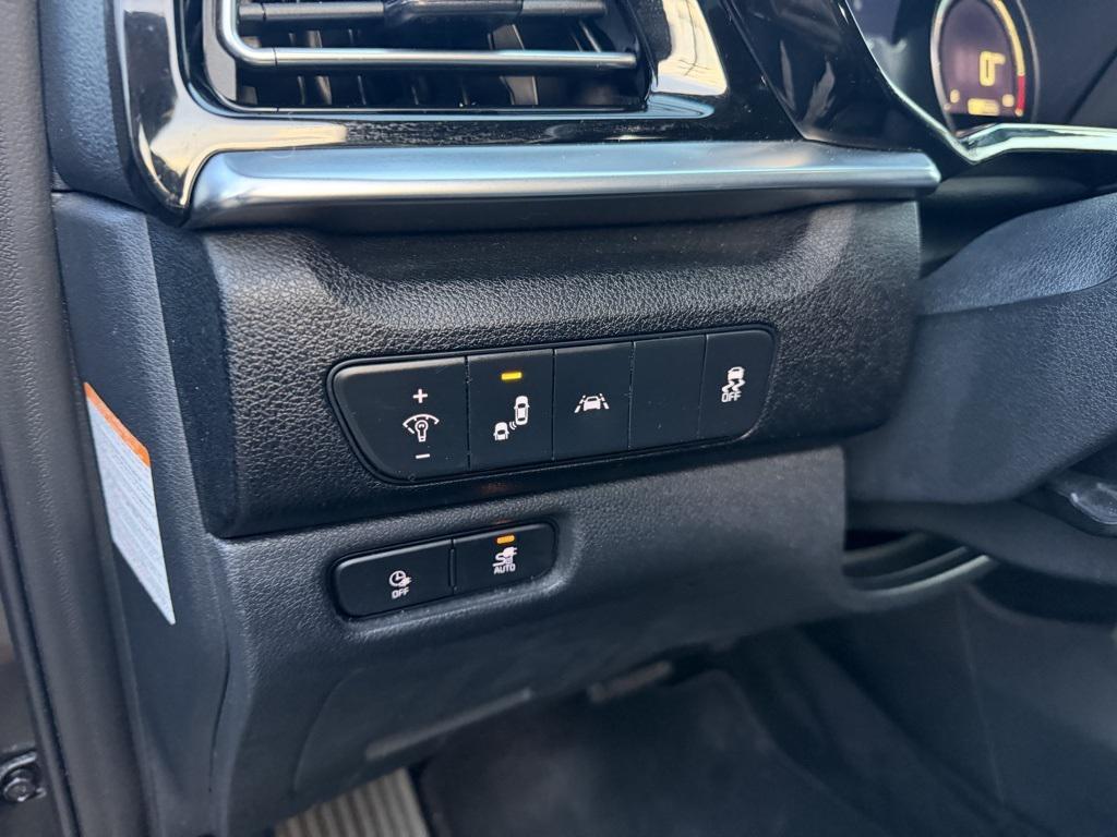 used 2022 Kia Niro EV car, priced at $12,995