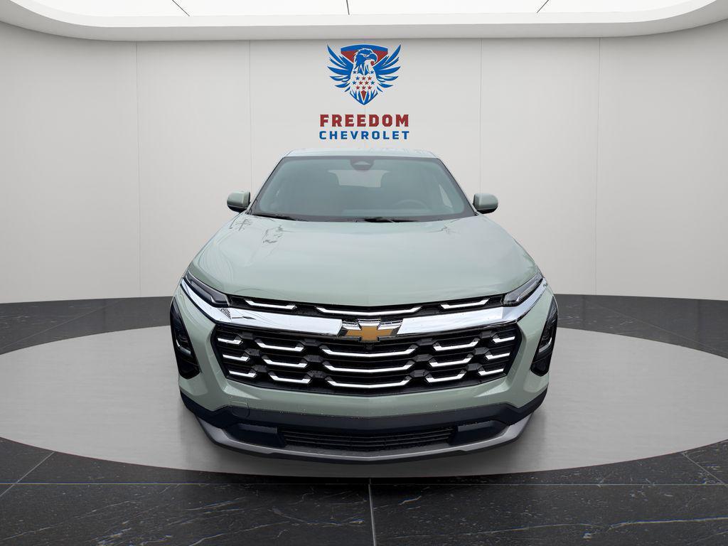 new 2026 Chevrolet Equinox car, priced at $28,695