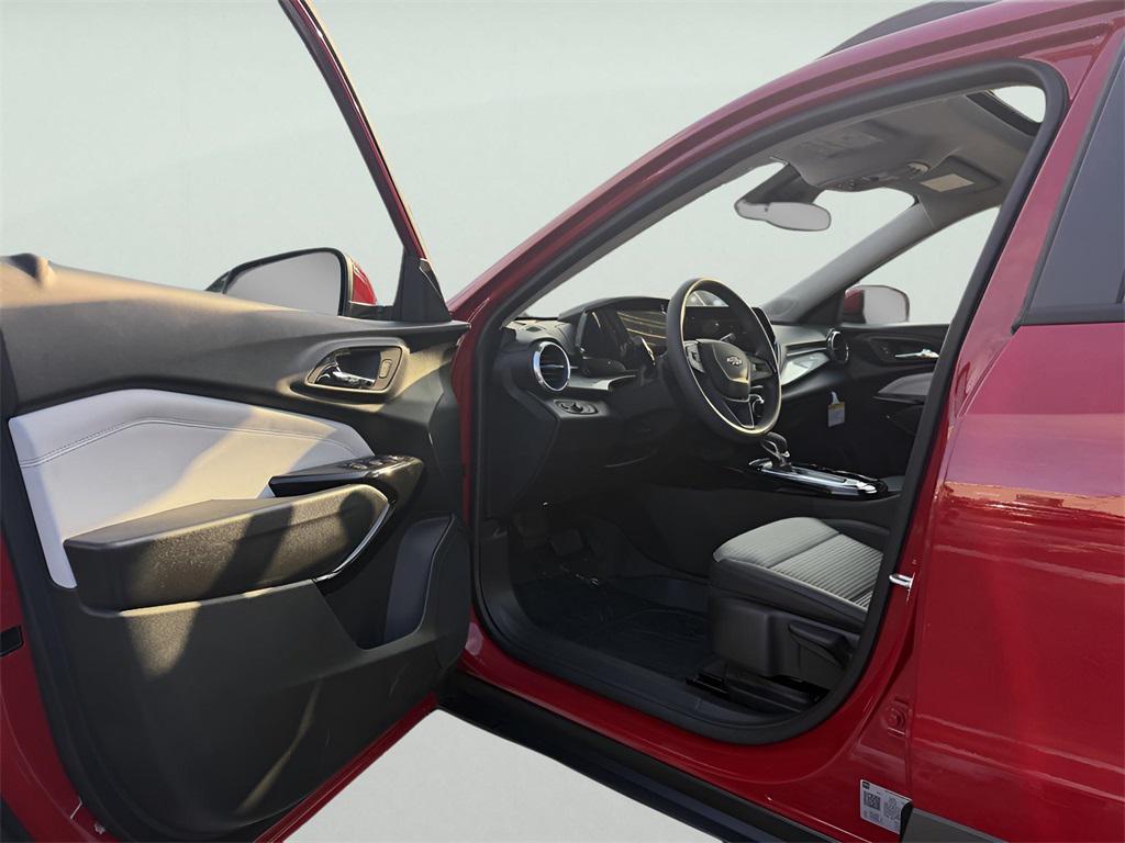 new 2026 Chevrolet Trax car, priced at $23,995