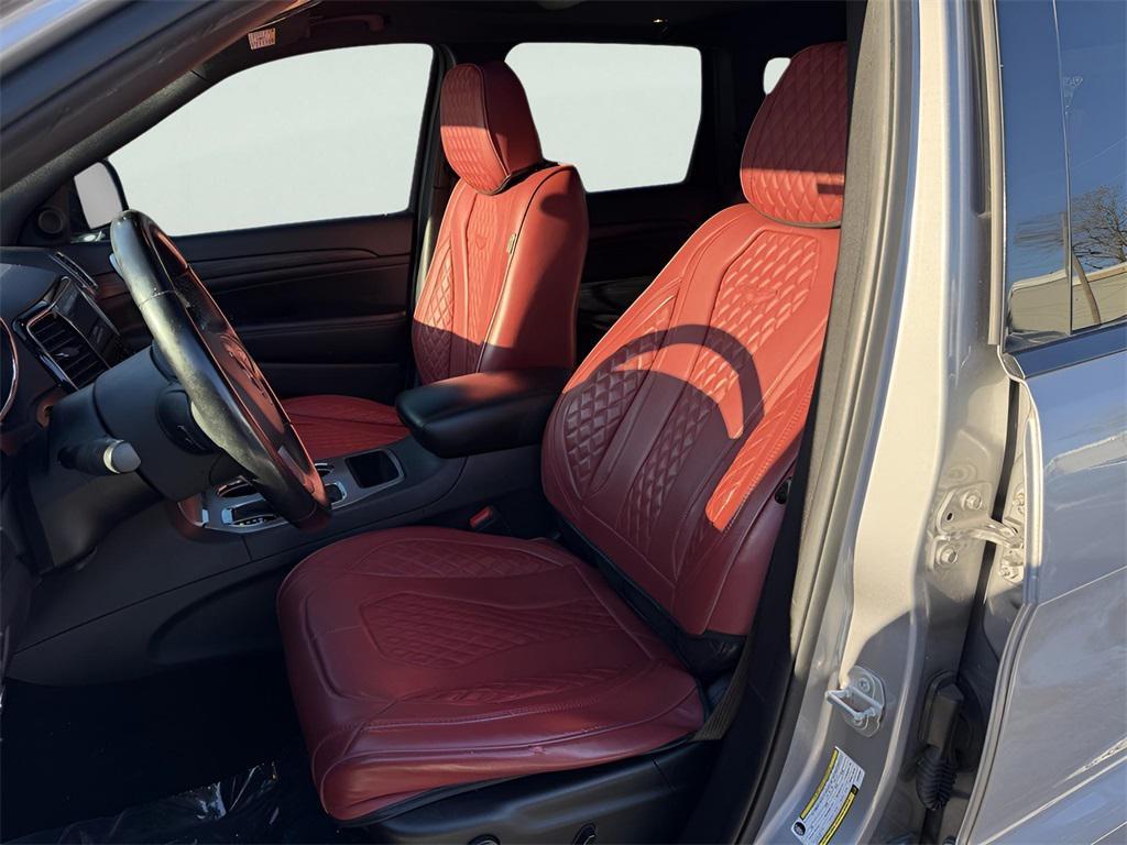 used 2020 Jeep Grand Cherokee car, priced at $18,995