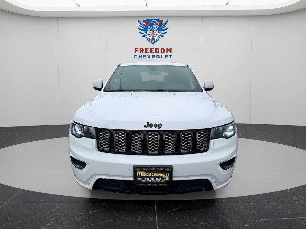 used 2018 Jeep Grand Cherokee car, priced at $16,570