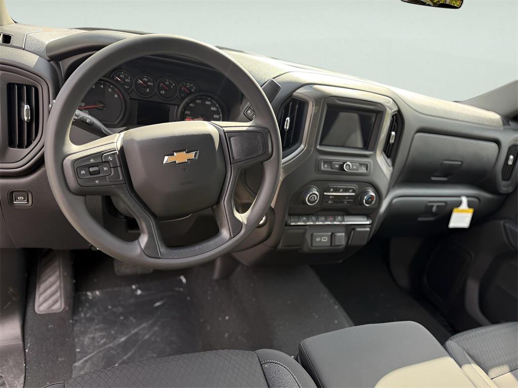 new 2026 Chevrolet Silverado 1500 car, priced at $39,995