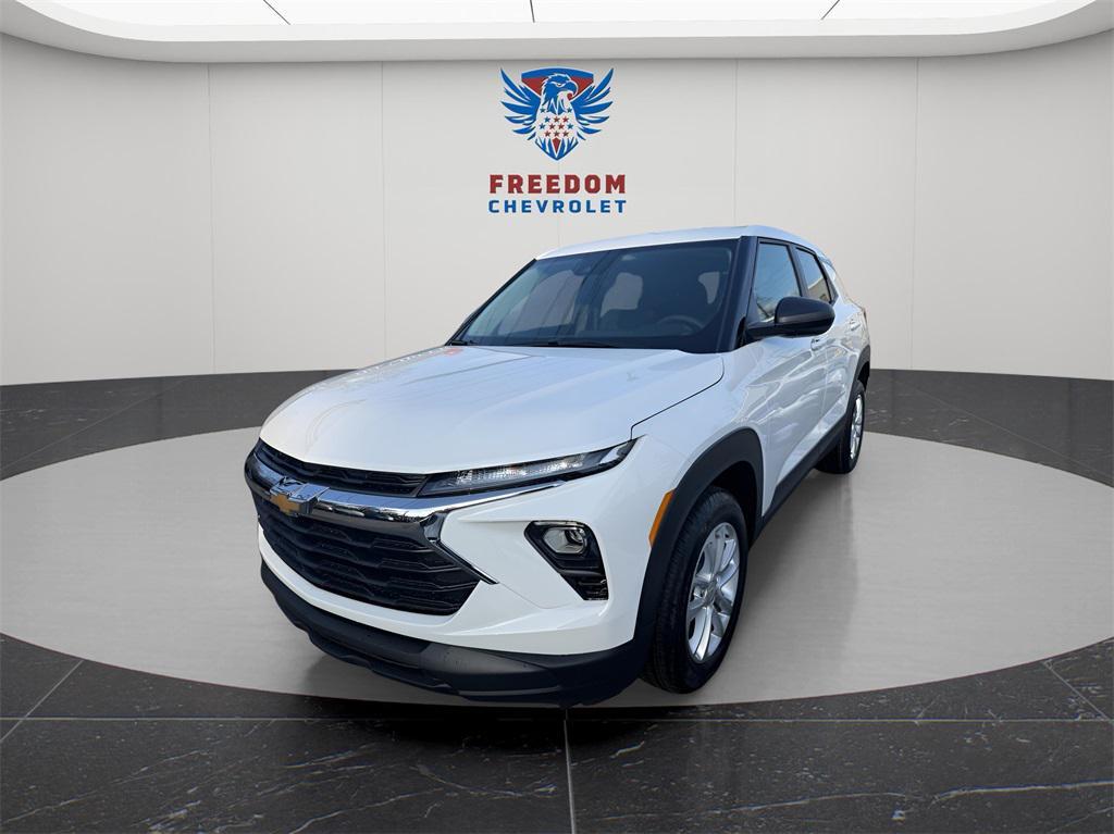 new 2026 Chevrolet TrailBlazer car, priced at $25,495