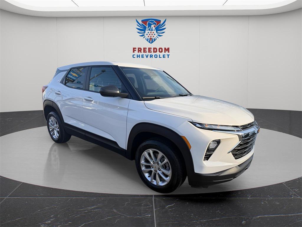 new 2026 Chevrolet TrailBlazer car, priced at $25,495