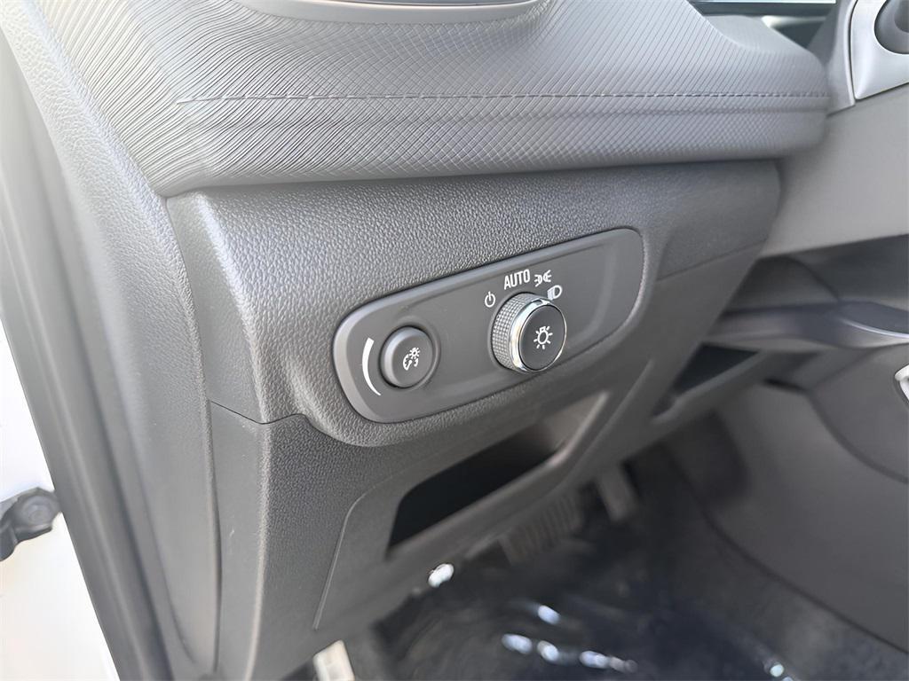 new 2026 Chevrolet TrailBlazer car, priced at $25,495