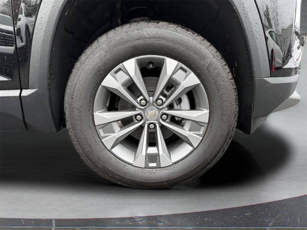 new 2026 Chevrolet Equinox car, priced at $29,675