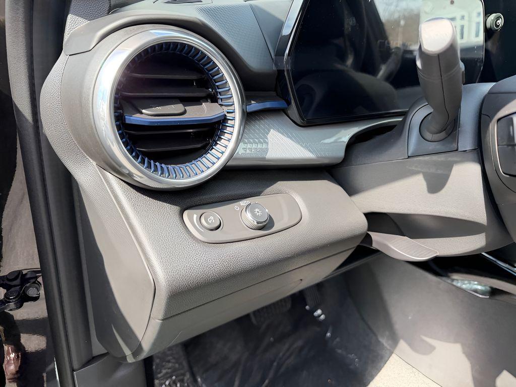 new 2026 Chevrolet Trax car, priced at $23,995