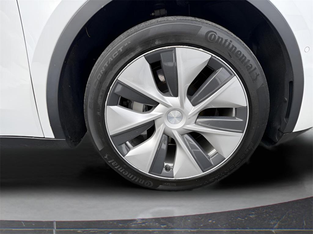 used 2021 Tesla Model Y car, priced at $24,295