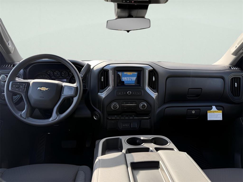 new 2026 Chevrolet Silverado 1500 car, priced at $39,995