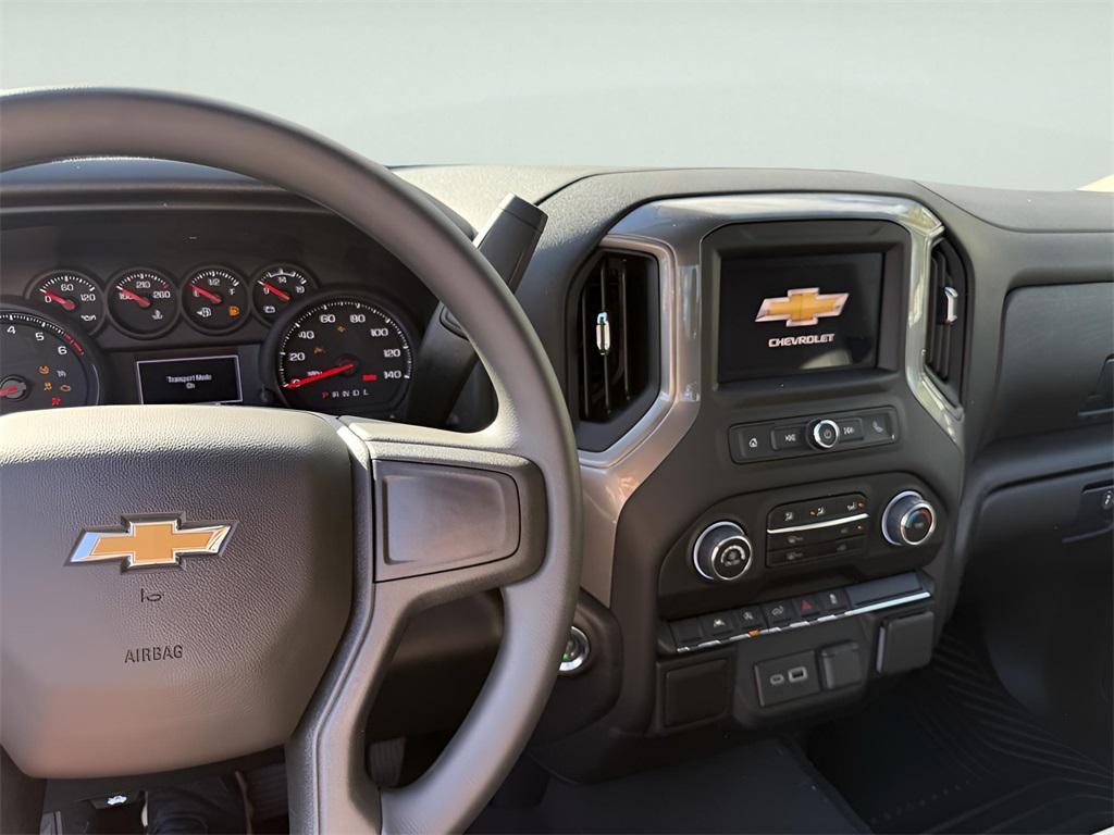 new 2026 Chevrolet Silverado 1500 car, priced at $39,995