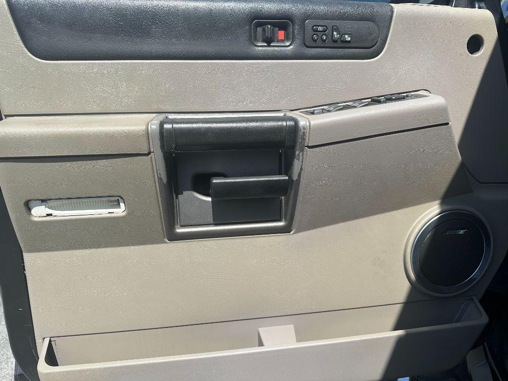 used 2004 Hummer H2 car, priced at $20,900