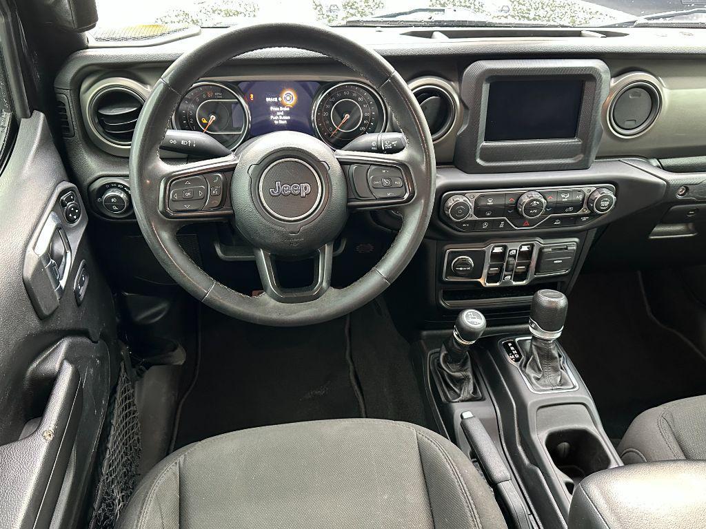 used 2023 Jeep Gladiator car, priced at $27,900