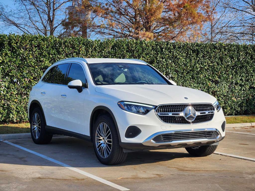 used 2026 Mercedes-Benz GLC 300 car, priced at $45,990