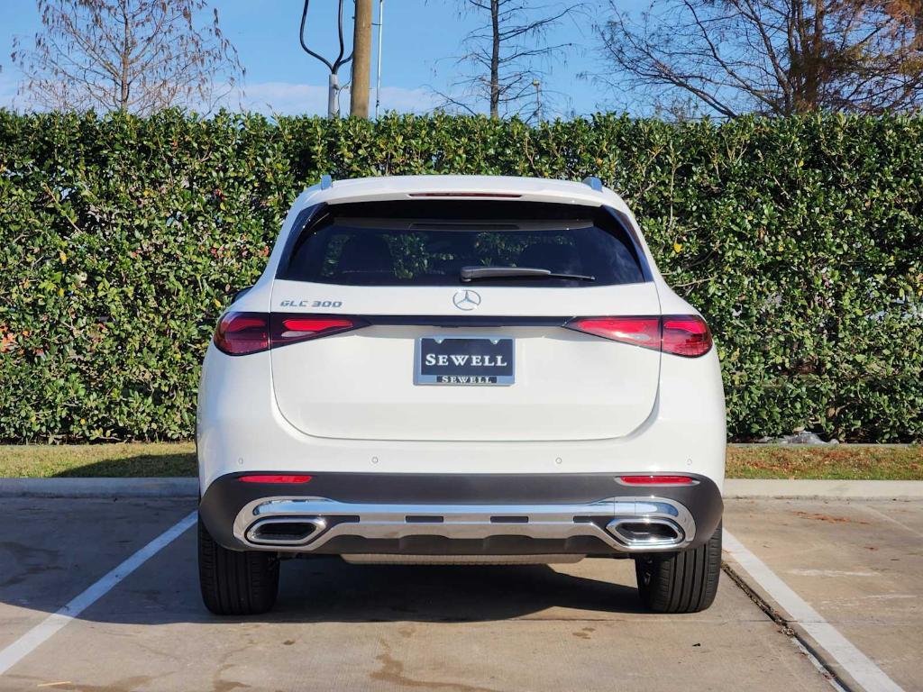 used 2026 Mercedes-Benz GLC 300 car, priced at $45,990