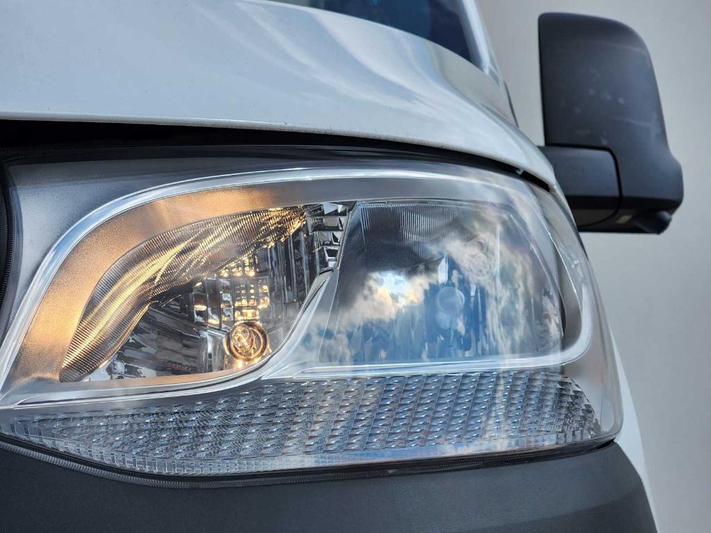 new 2026 Mercedes-Benz Sprinter 2500 car, priced at $71,591