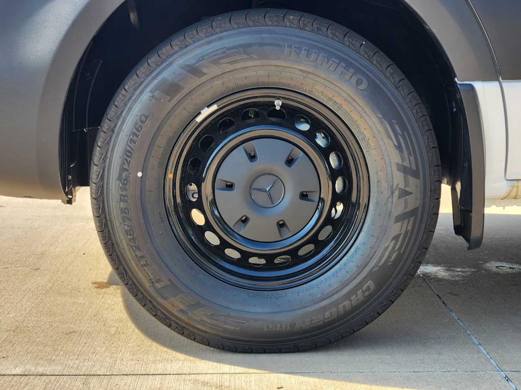 new 2025 Mercedes-Benz Sprinter 2500 car, priced at $58,969