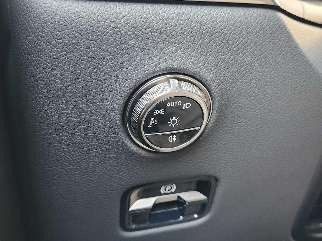 used 2025 Mercedes-Benz GLC 300 car, priced at $42,890