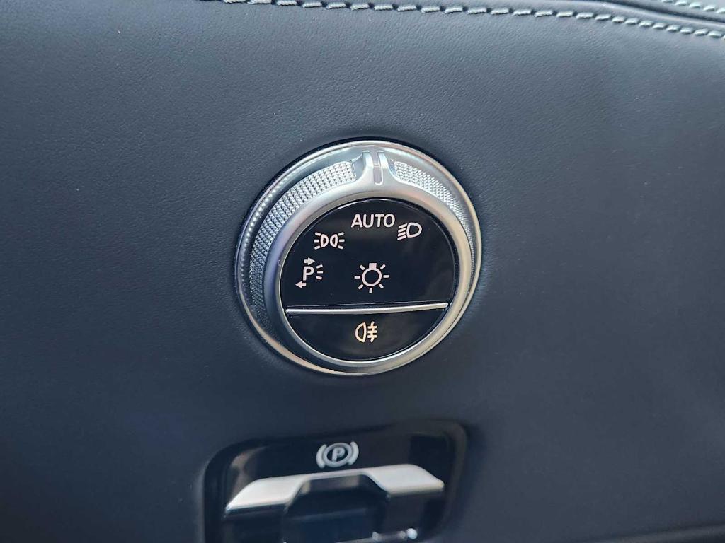 used 2022 Mercedes-Benz AMG SL 55 car, priced at $94,990