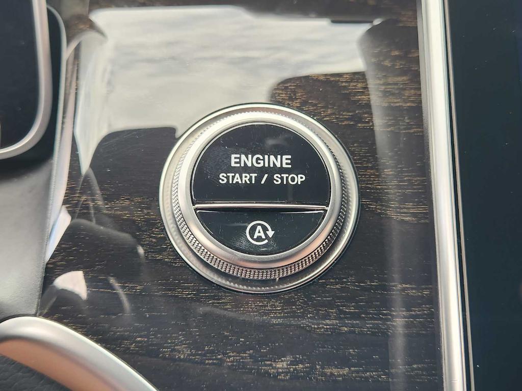 used 2025 Mercedes-Benz GLC 300 car, priced at $41,690