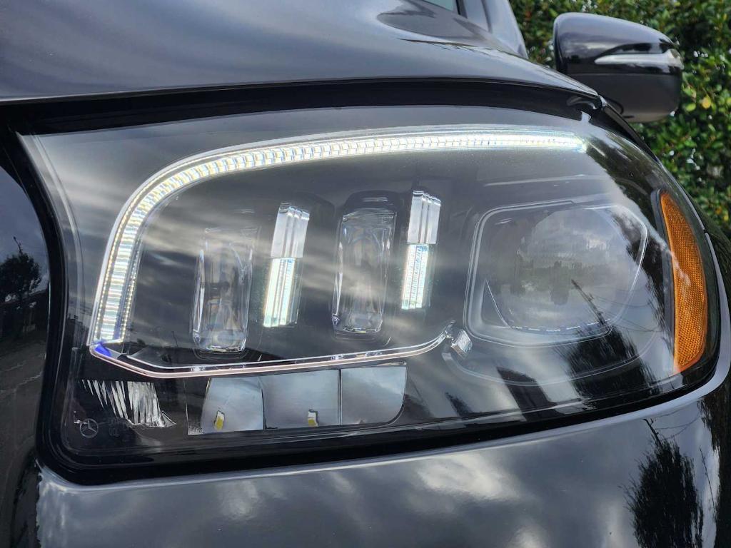 used 2025 Mercedes-Benz GLS 450 car, priced at $75,990