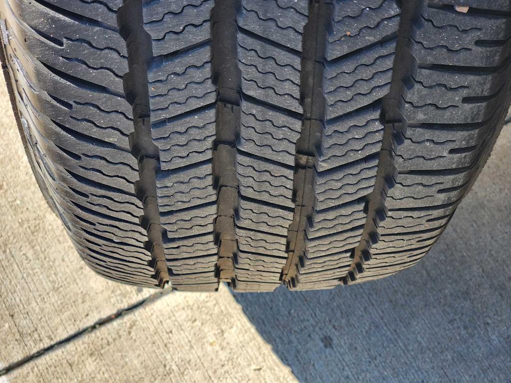 used 2022 Lexus GX 460 car, priced at $42,492