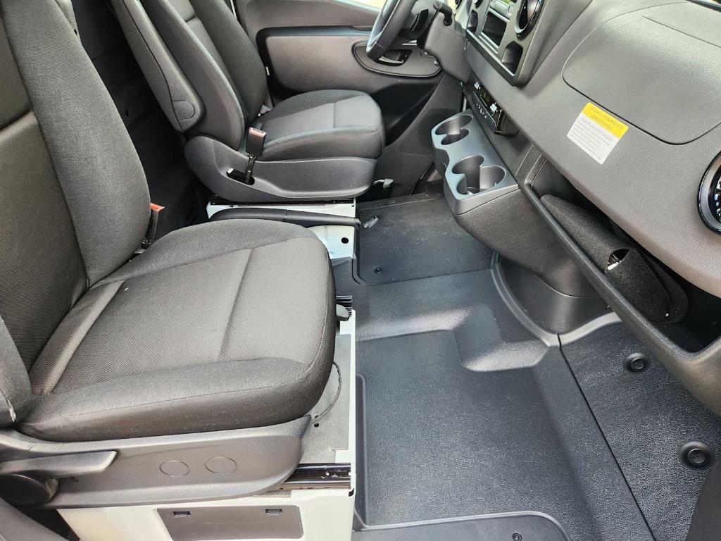 new 2025 Mercedes-Benz Sprinter 3500 car, priced at $70,456