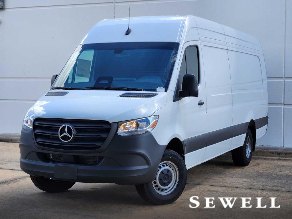 new 2025 Mercedes-Benz Sprinter 3500 car, priced at $70,456