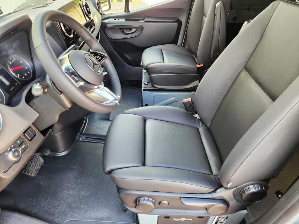 new 2026 Mercedes-Benz Sprinter 2500 car, priced at $69,635