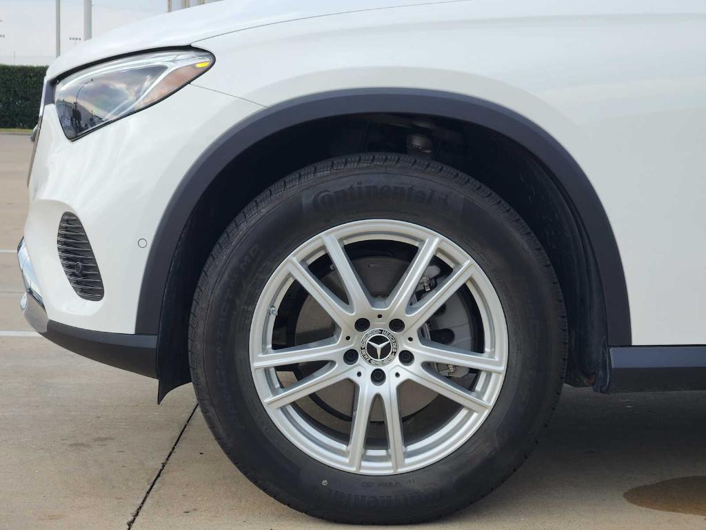 used 2026 Mercedes-Benz GLC 300 car, priced at $45,990