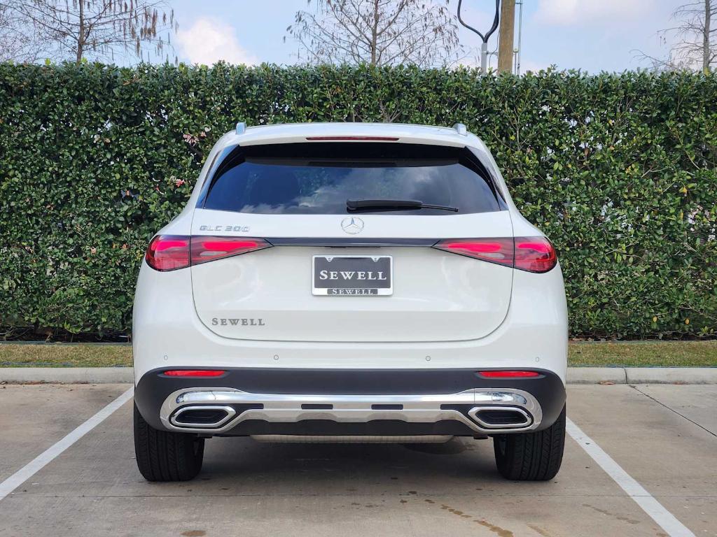 used 2026 Mercedes-Benz GLC 300 car, priced at $45,990