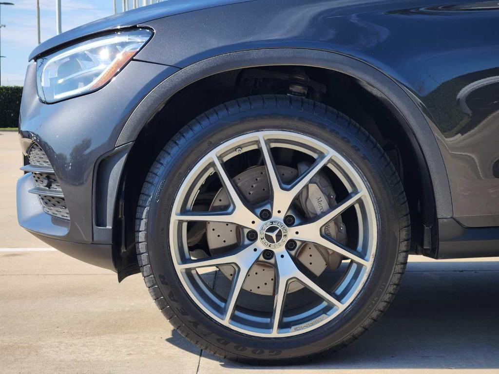 used 2020 Mercedes-Benz GLC 300 car, priced at $26,990